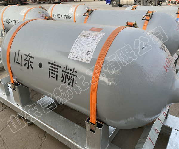 99.99%高純級(jí)氯化氫880L